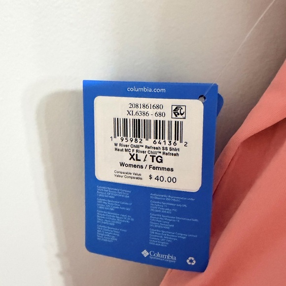 Columbia Women's Light Gray Short Sleeve Tee - Picture 4 of 4